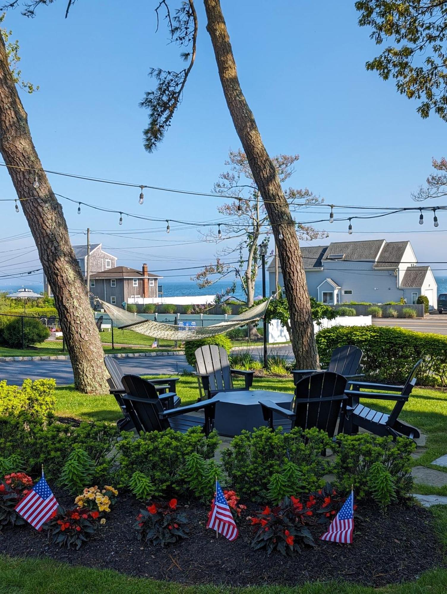 Мотель Ocean View Terrace Хемптон-Бейс Экстерьер фото